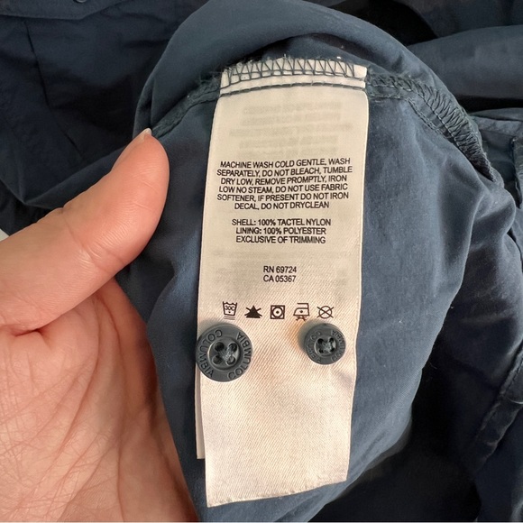 Columbia Mens Blue Button Down Shirt - Picture 7 of 9